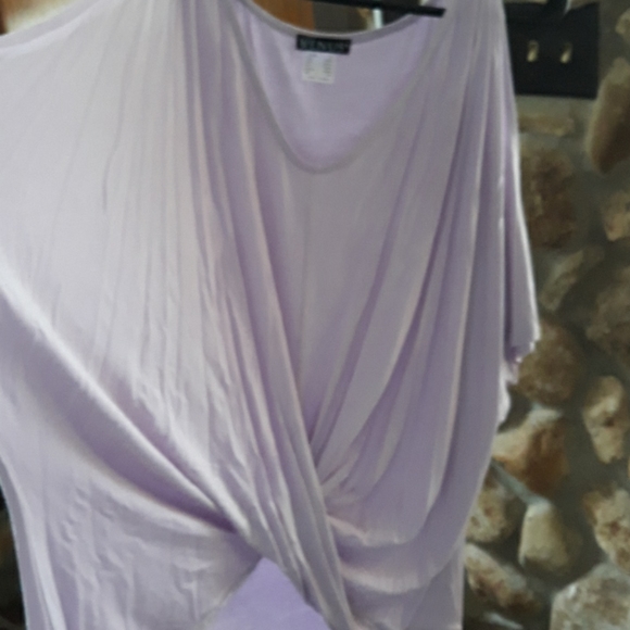 Top - Picture 4 of 4